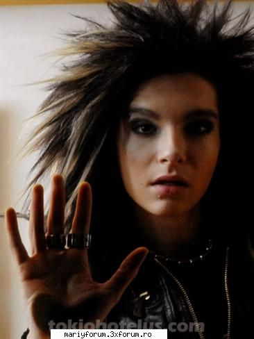nam prieten da zunt moarta dupa billlll kaulitz d la tokio hotel  :zzz: dragoste