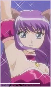 renee - ea e vedeta echipei ( preferata corinei ) - Mew Mew Power